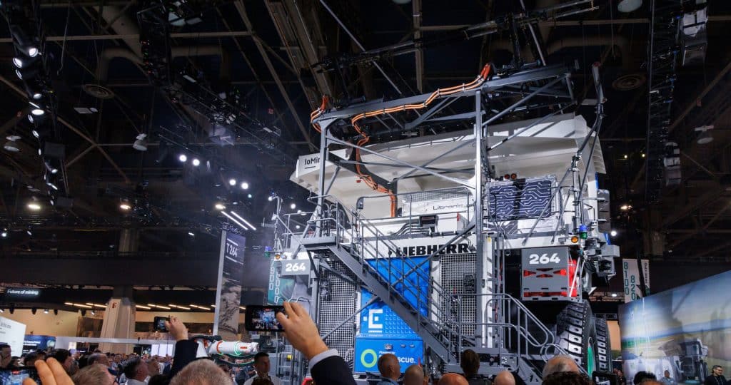 Electric Mining Haulage Fortescue_Liebherr